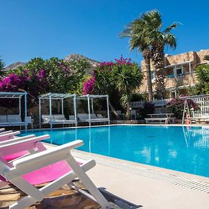 Hotel Irini